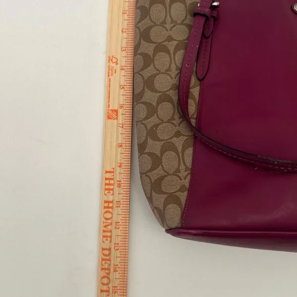 Coach Peyton Leather Zip Top Tote Berry w/ contrasting Signature “C” side panels - Picture 13 of 14